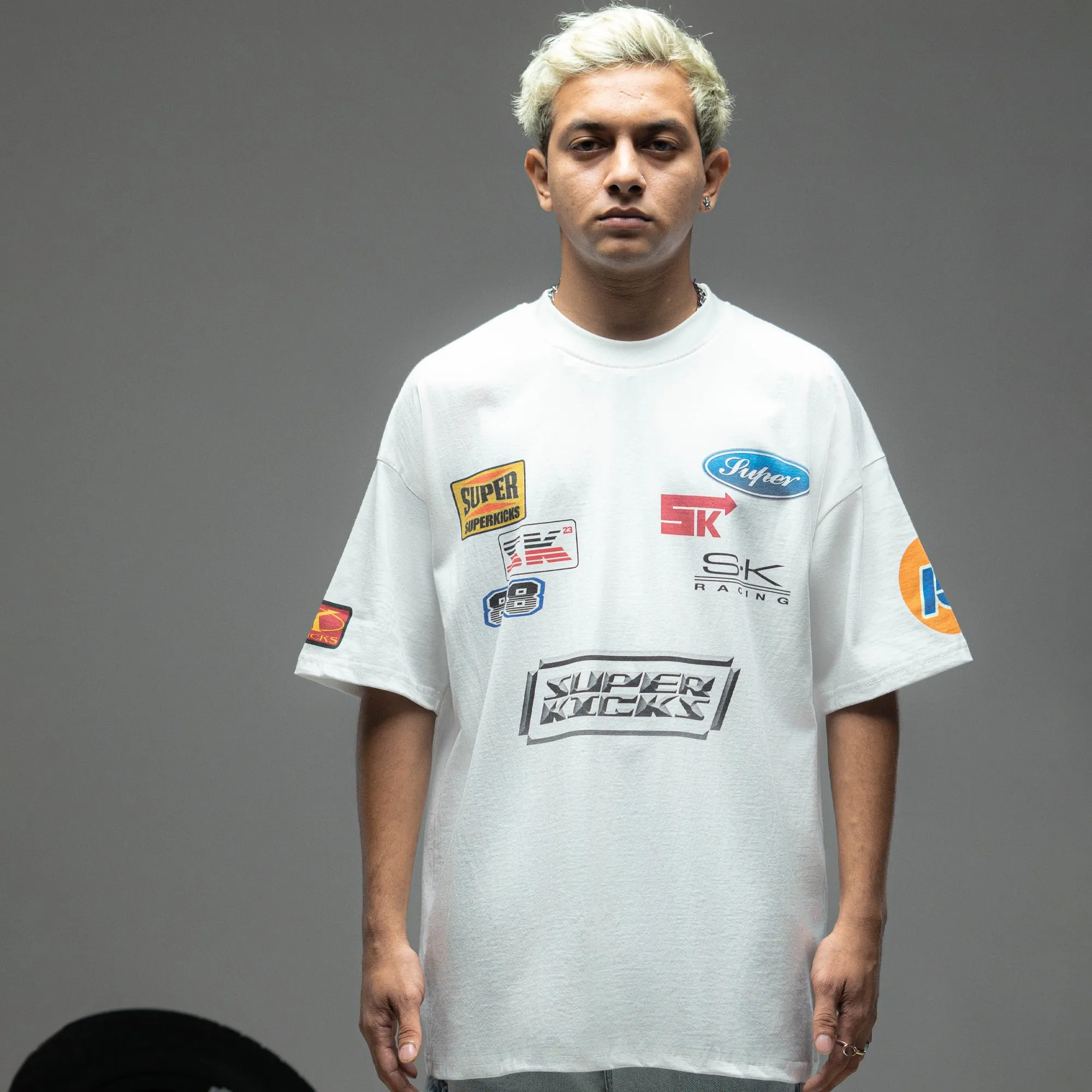 BUMPER STICKER TEE 'OFF WHITE'