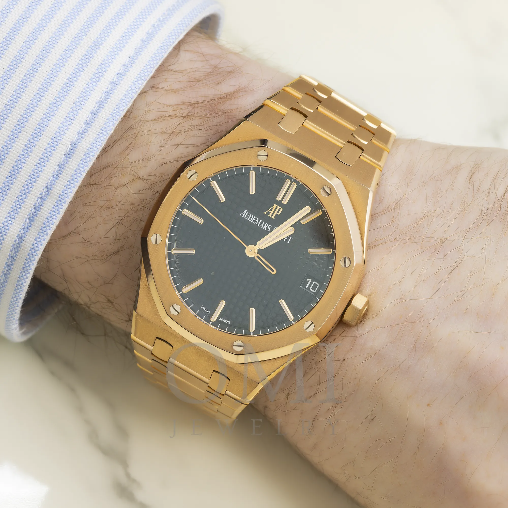 Copy of AUDEMARS PIGUET ROYAL OAK SELFWINDING 15400OR BLACK DIAL 41MM WITH ROSE GOLD BRACELET