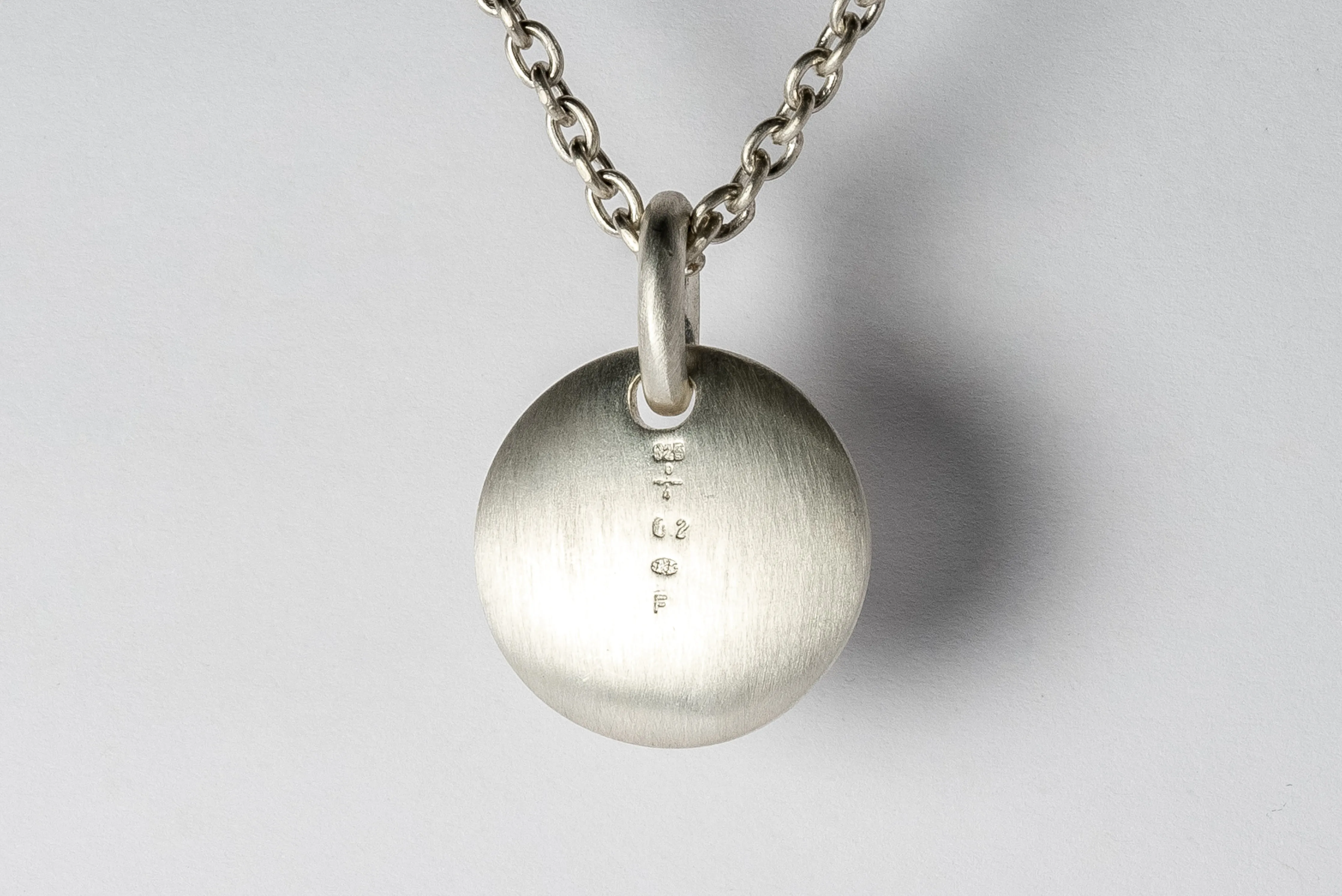 Disk Necklace (0.2 CT, Tiny Faceted Diamond Slab, 25mm, MA FCDIA)