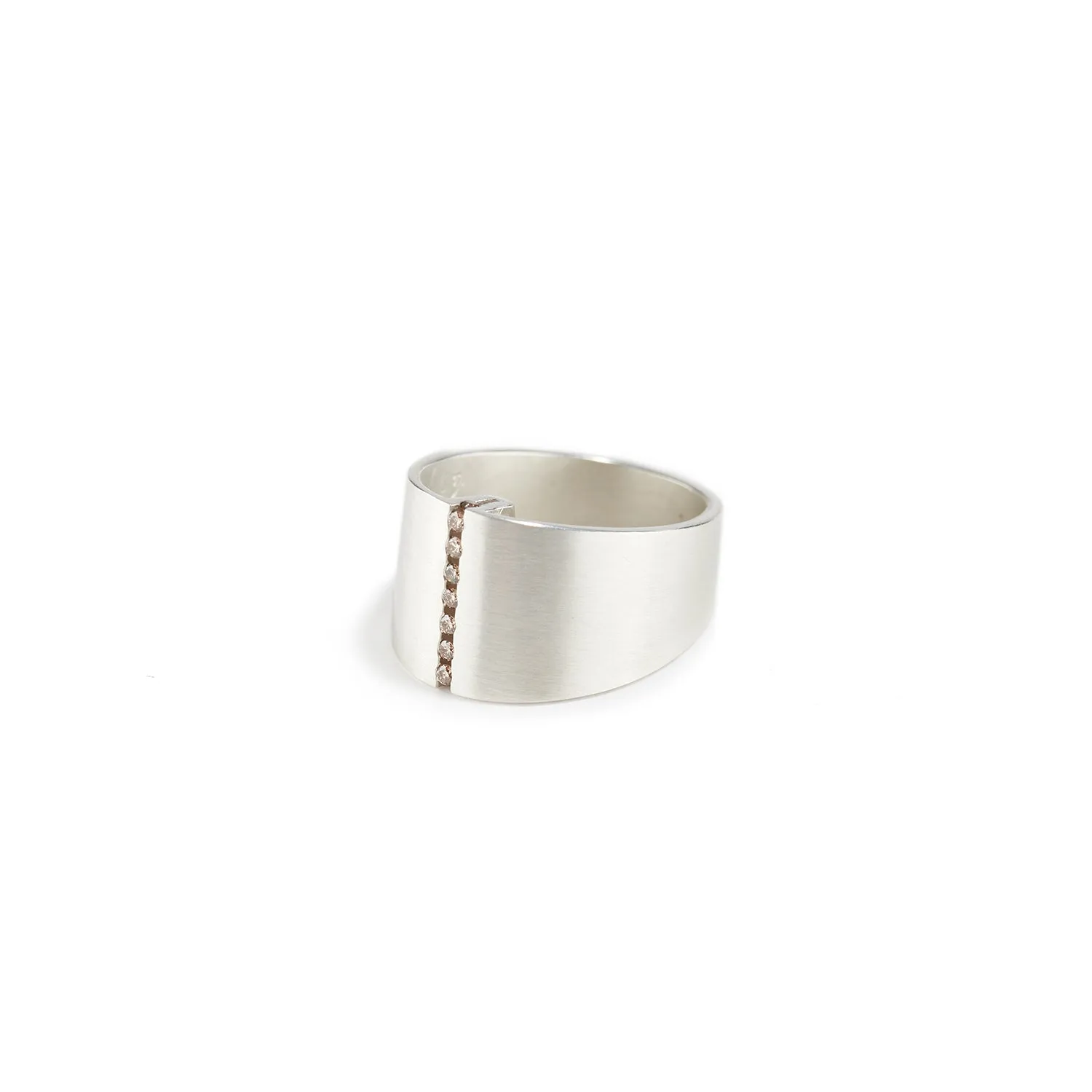 Elli V Ring in Silver with Champagne Diamonds