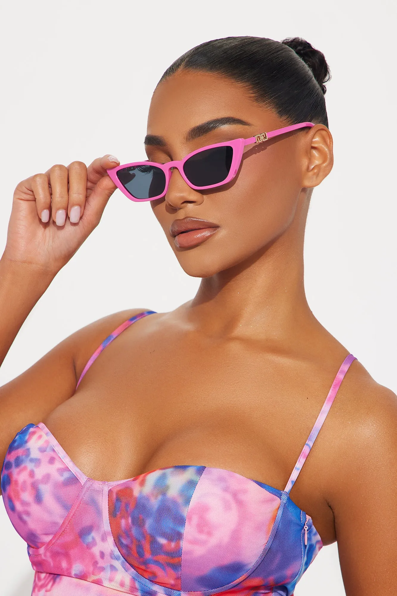 Essex Vibe Sunglasses - Pink