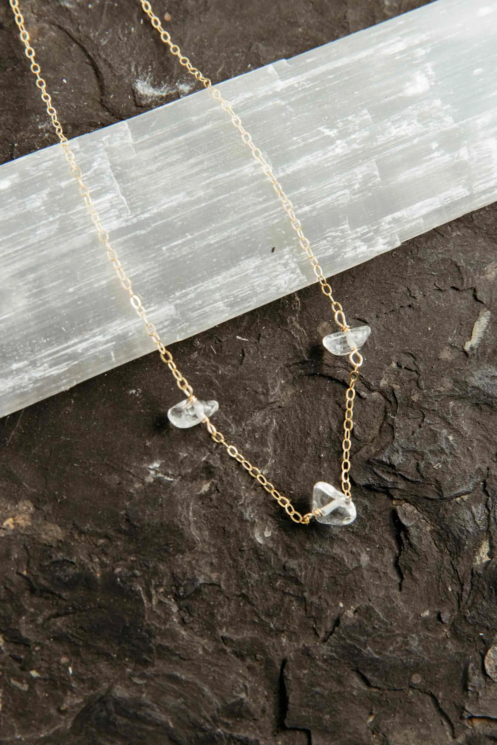 Manifesting Big Things Quartz Gold Necklace