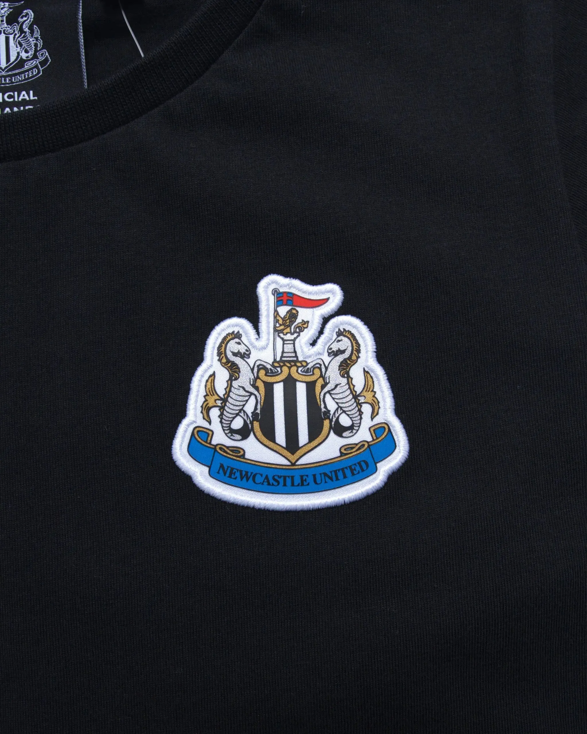 Newcastle United Women's Black Terrace Crest T-Shirt