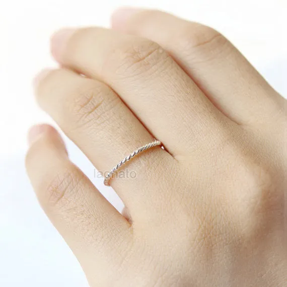 Sterling silver Twist Ring