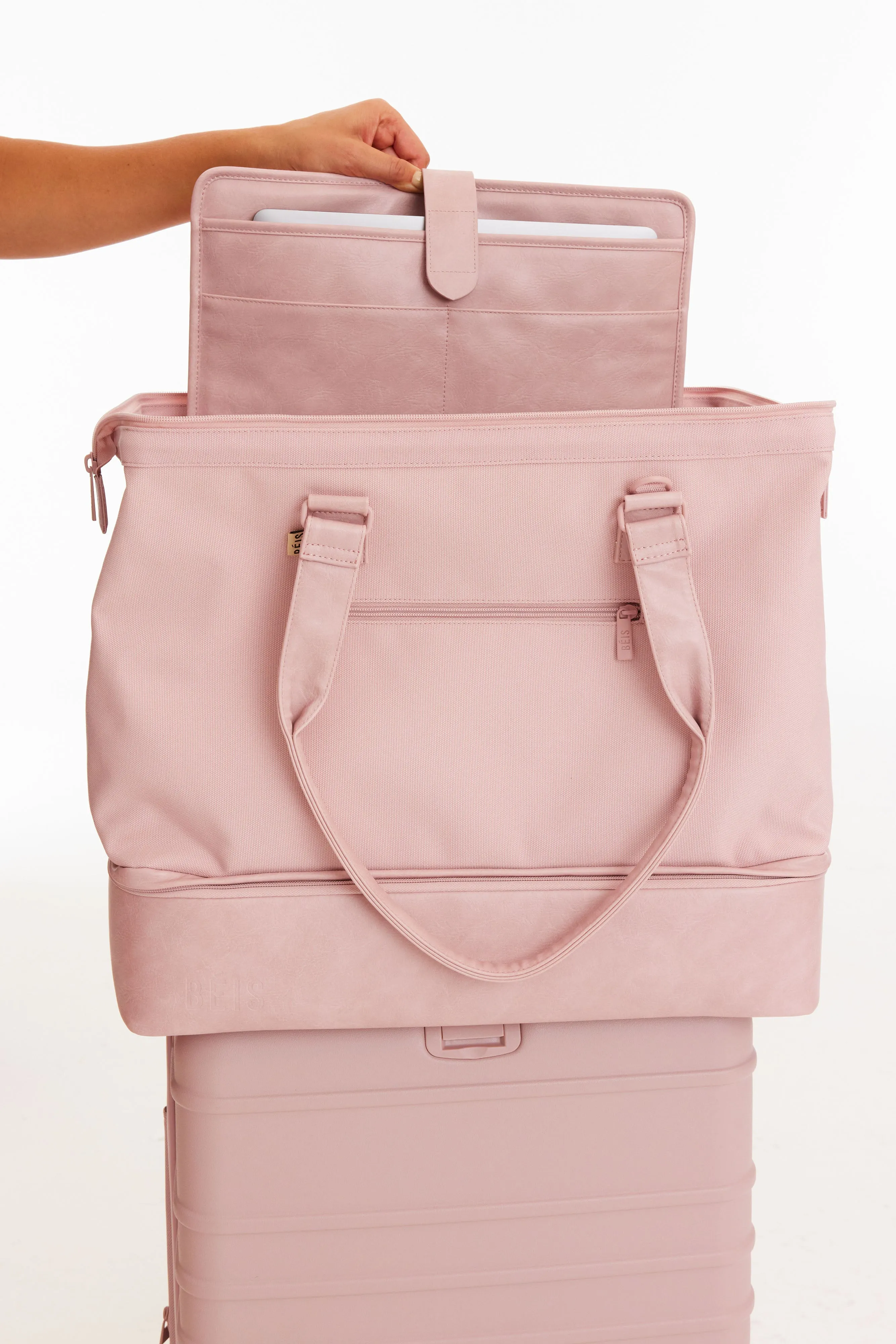 The Convertible Weekender in Atlas Pink