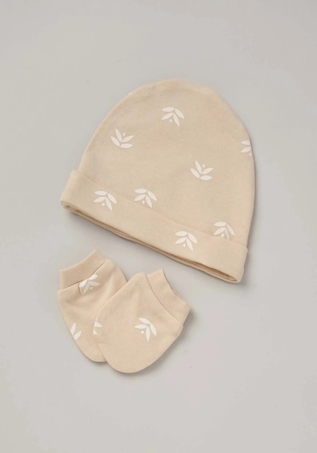 Unisex 5 Piece Baby Layette Set - Beige